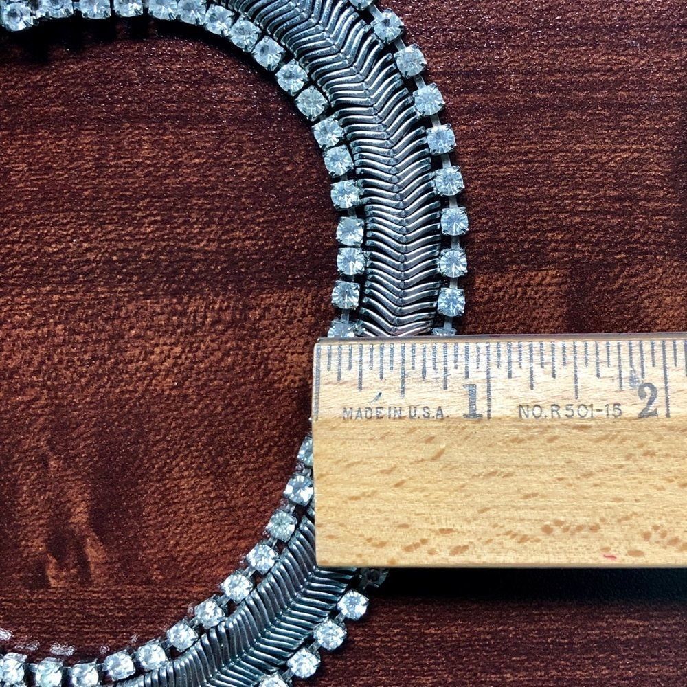 🌟Vintage Rhinestone Silver Necklace - Picture 10 of 12